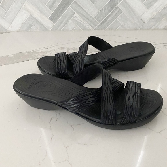 Crocs Black Molalla II Sandal - Picture 1 of 10